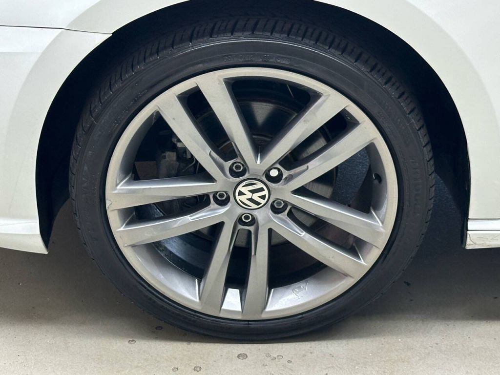 2017 Volkswagen Passat