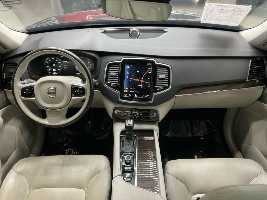 2017 Volvo XC90