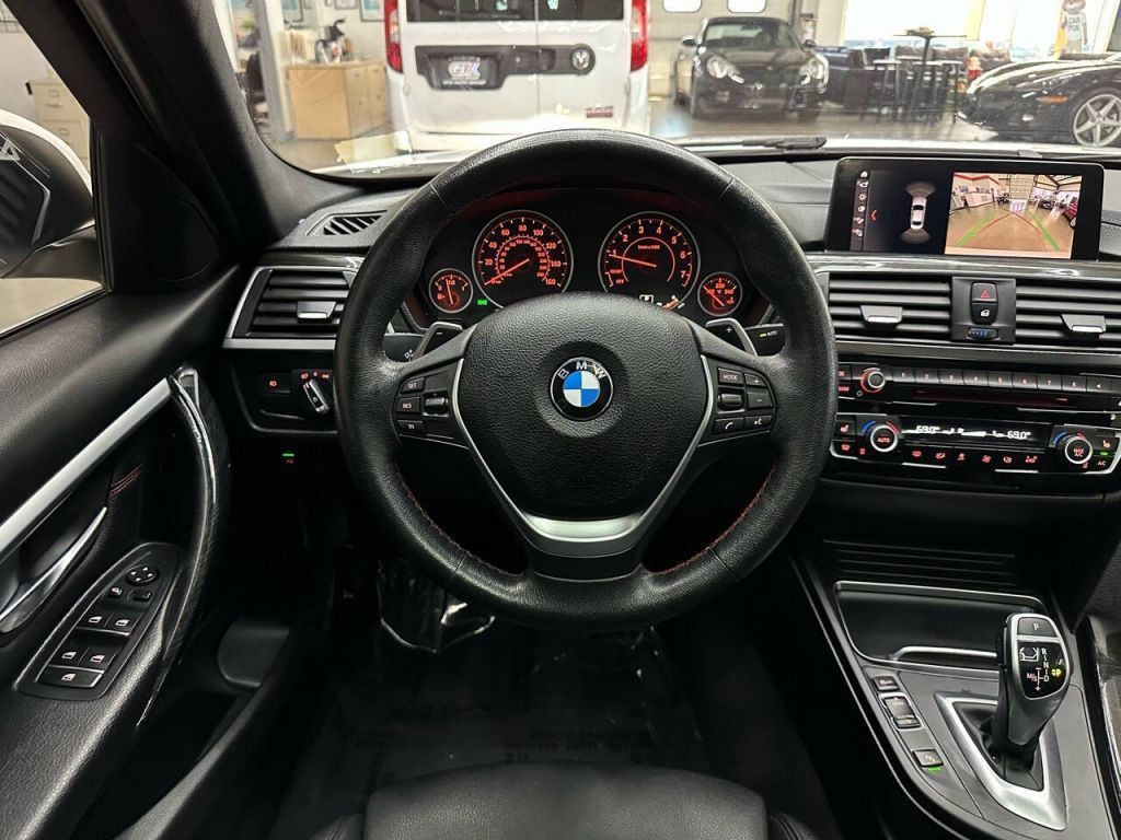 2018 BMW 330i