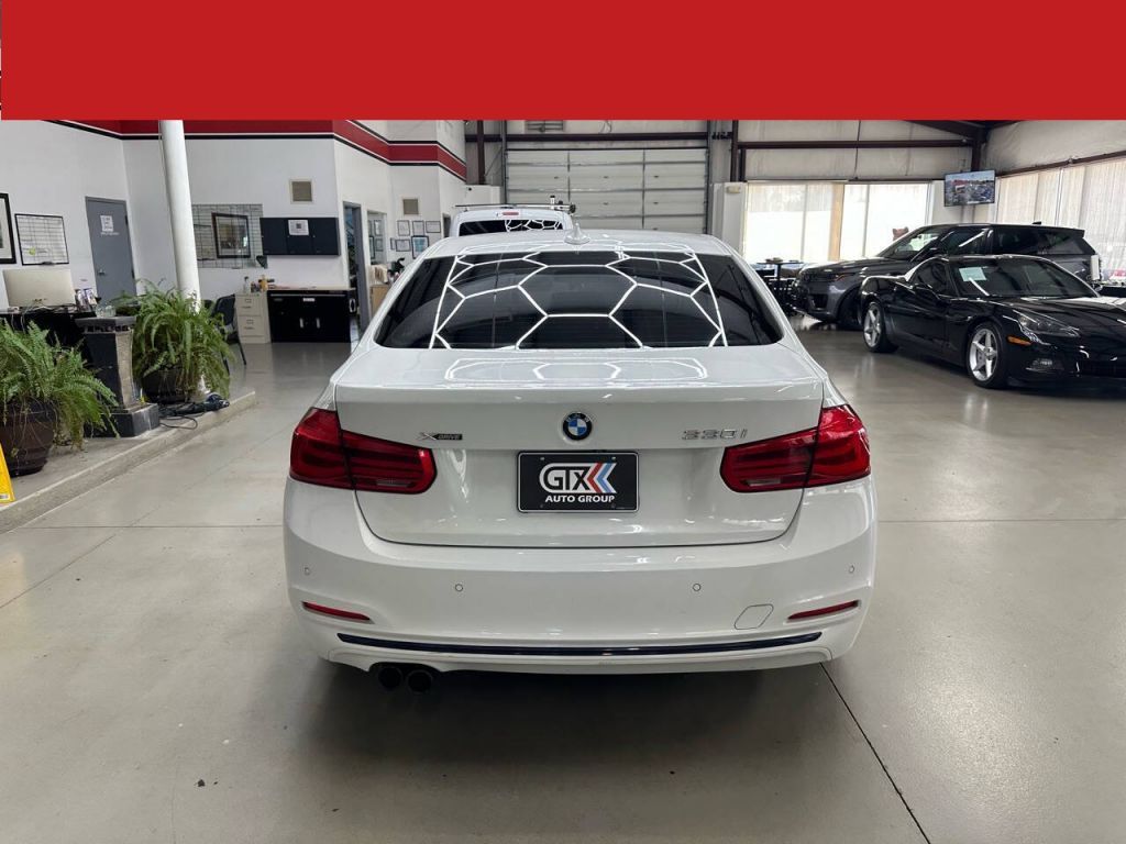 2018 BMW 330i