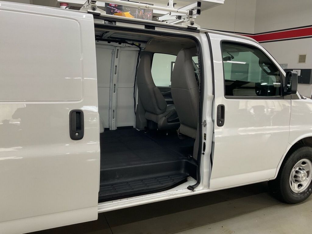 2018 Chevrolet Express Cargo Van
