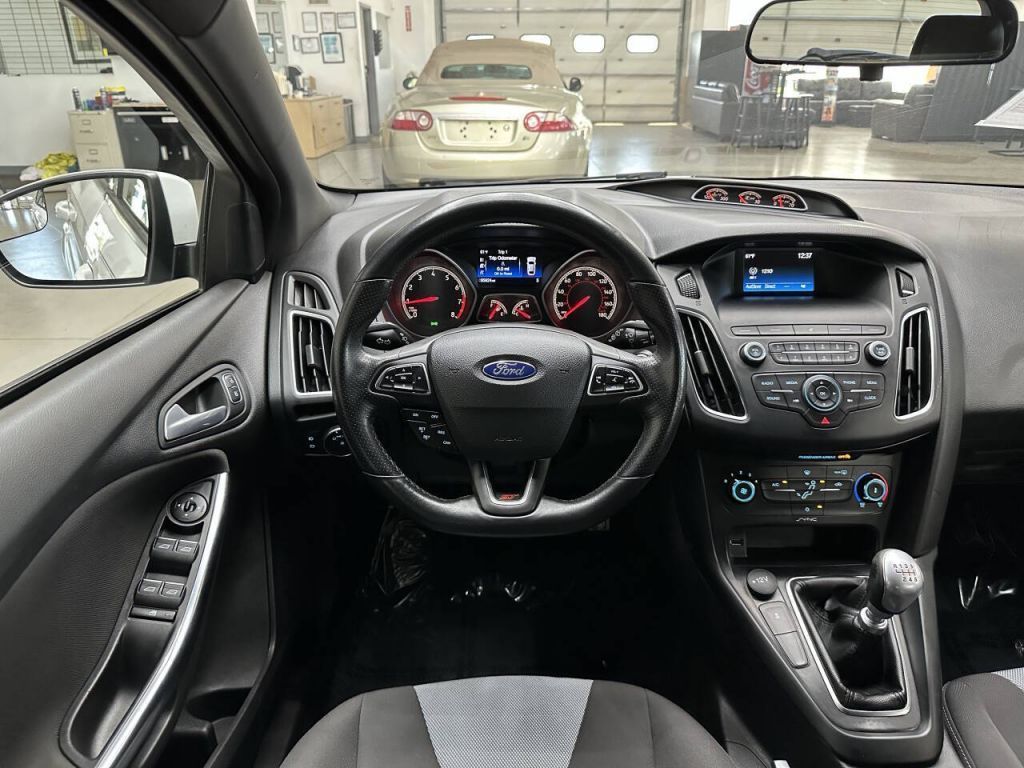 2018 Ford Focus ST
