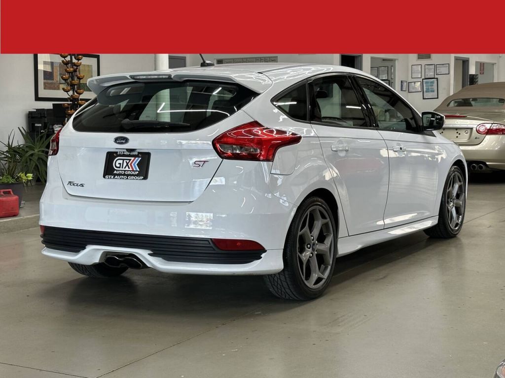 2018 Ford Focus ST