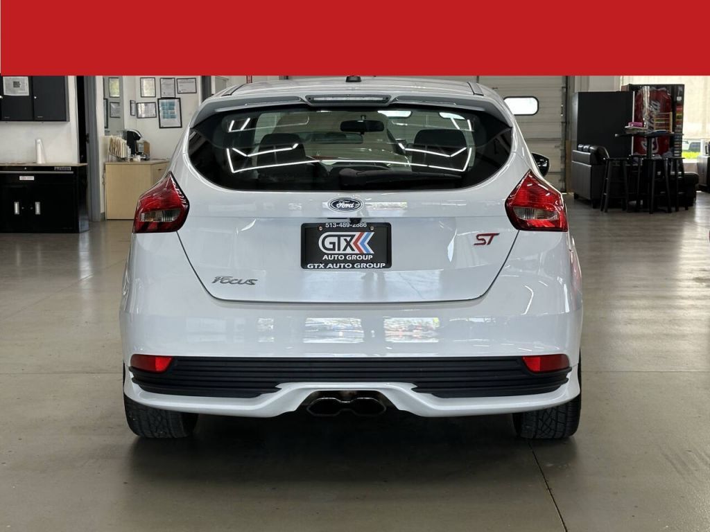 2018 Ford Focus ST