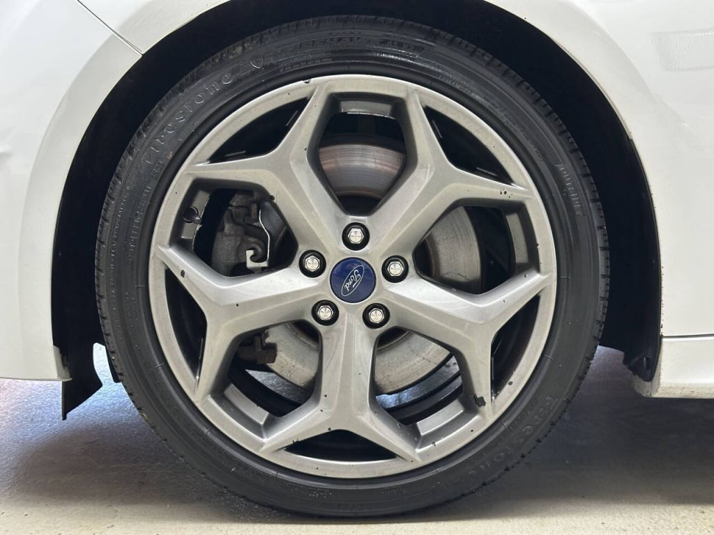 2018 Ford Focus ST