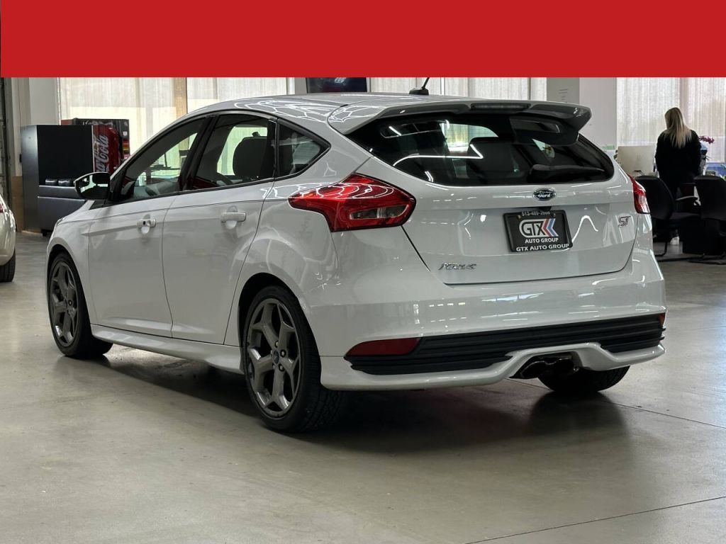 2018 Ford Focus ST