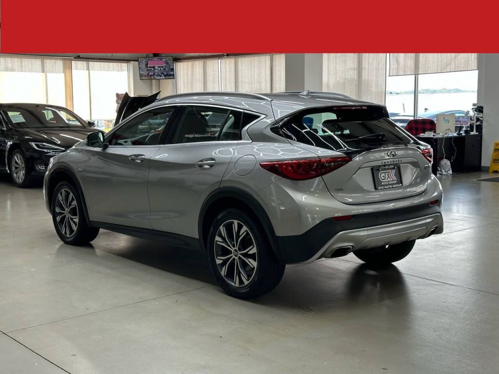 2018 INFINITI QX30