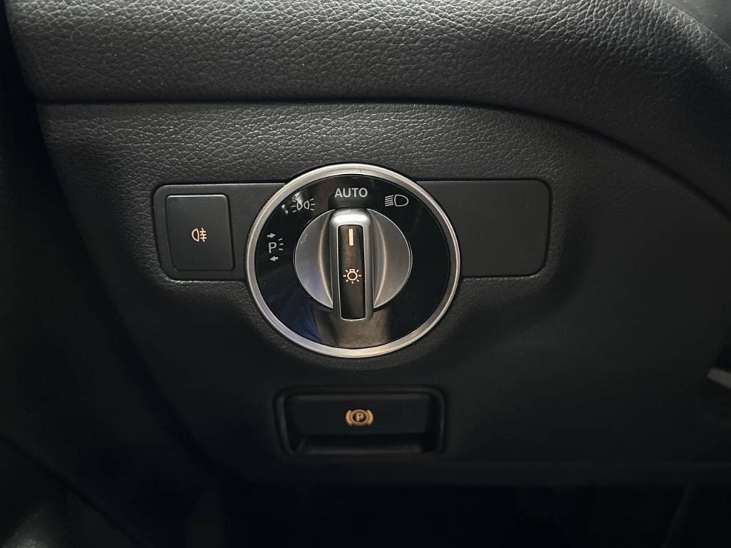 2018 Mercedes-Benz CLA 250