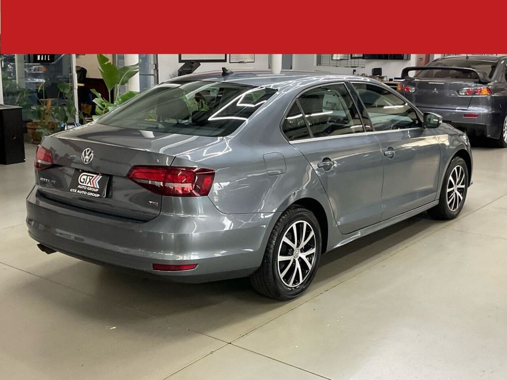 2018 Volkswagen Jetta