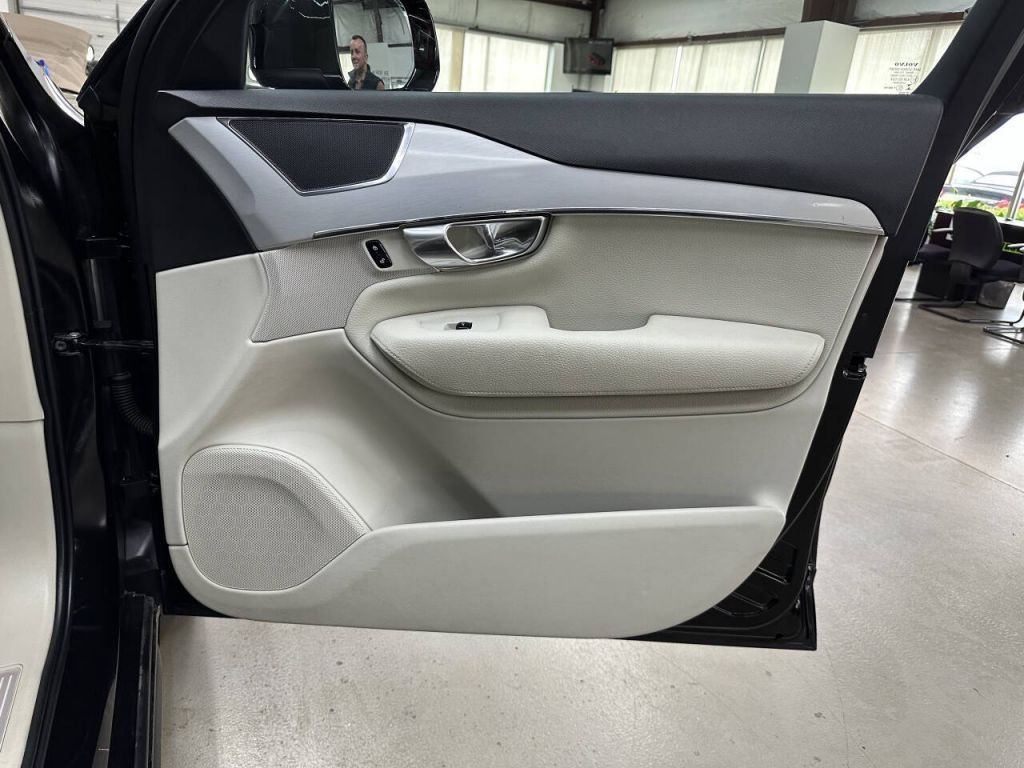 2018 Volvo XC90