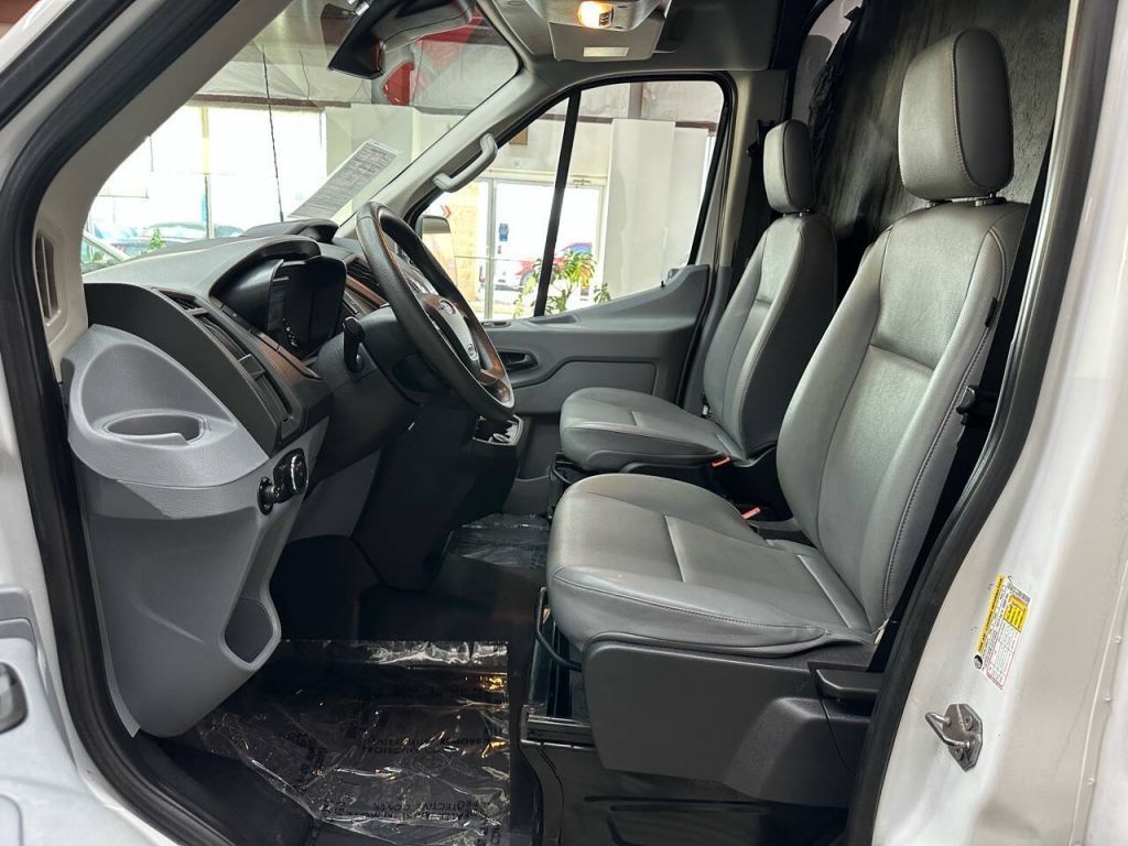 2019 Ford Transit-250