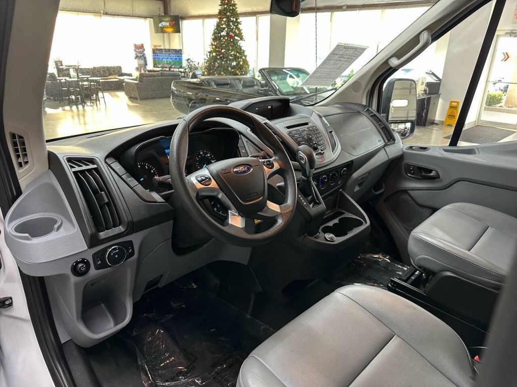 2019 Ford Transit-250