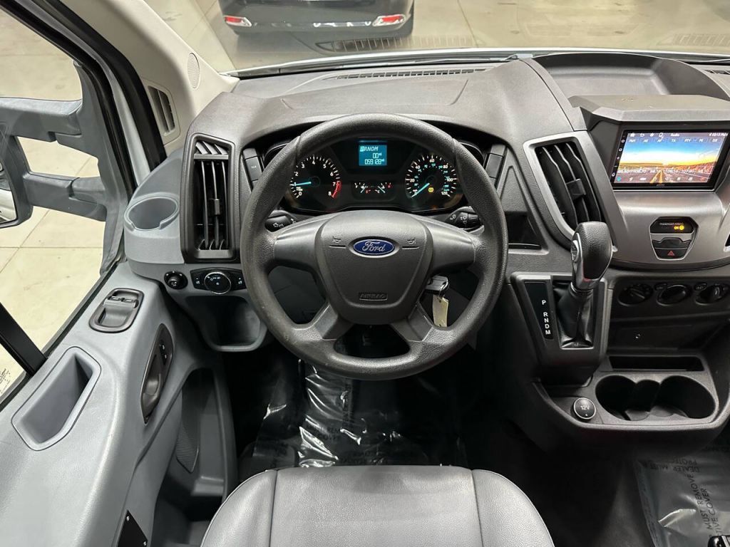 2019 Ford Transit-350