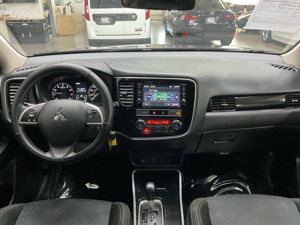 2019 Mitsubishi Outlander