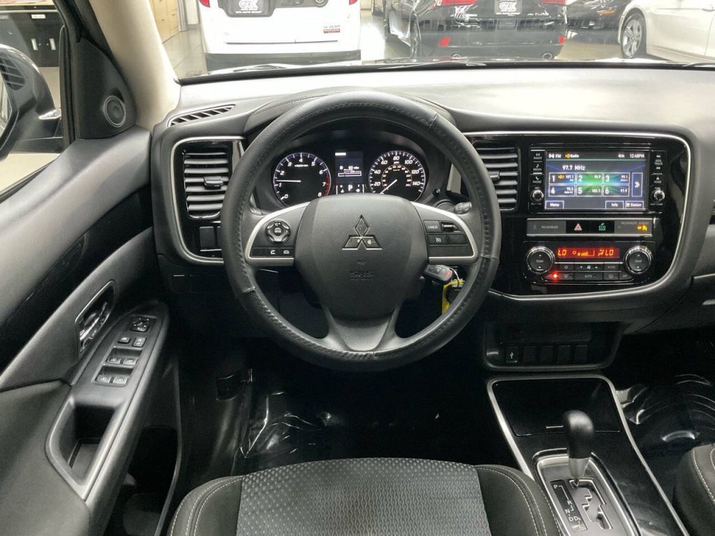 2019 Mitsubishi Outlander