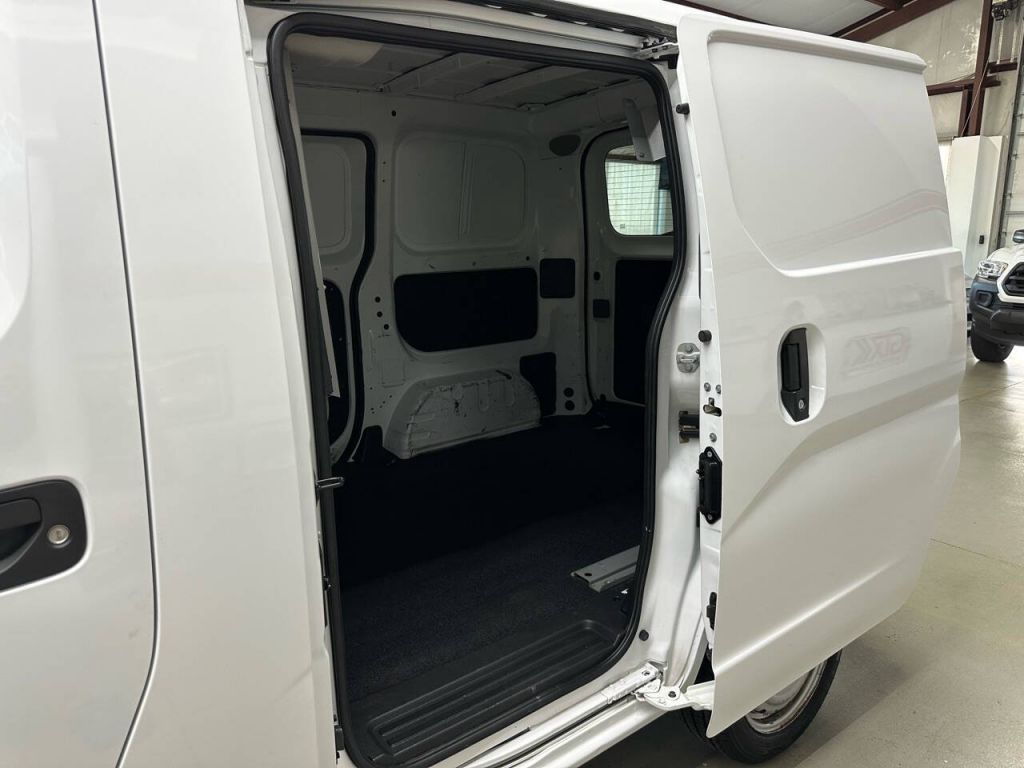 2019 Nissan NV200