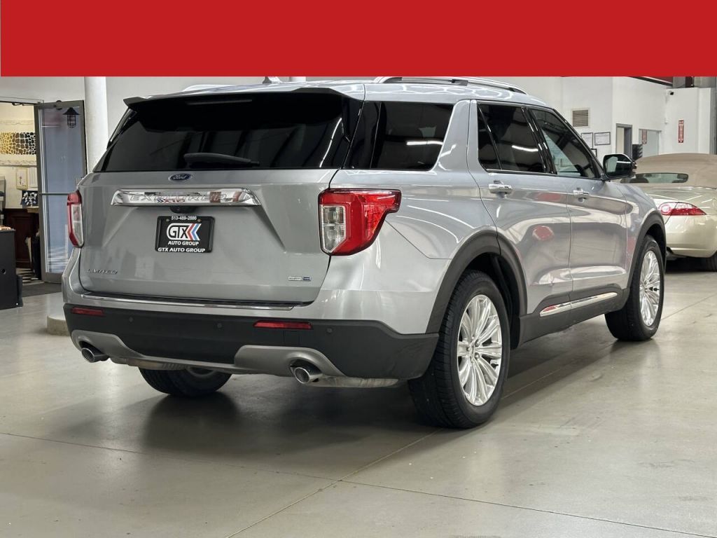 2020 Ford Explorer