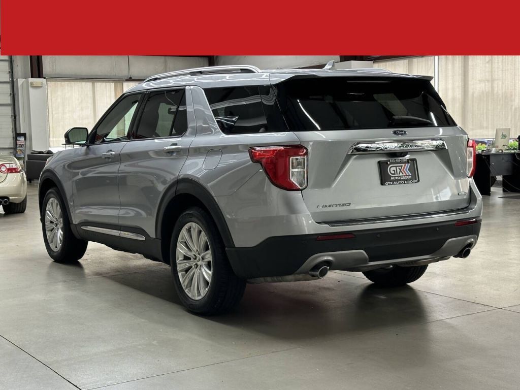 2020 Ford Explorer