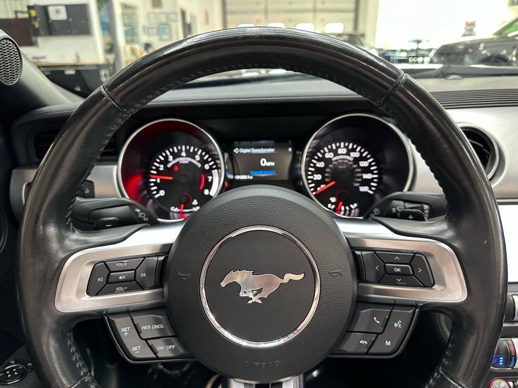 2020 Ford Mustang