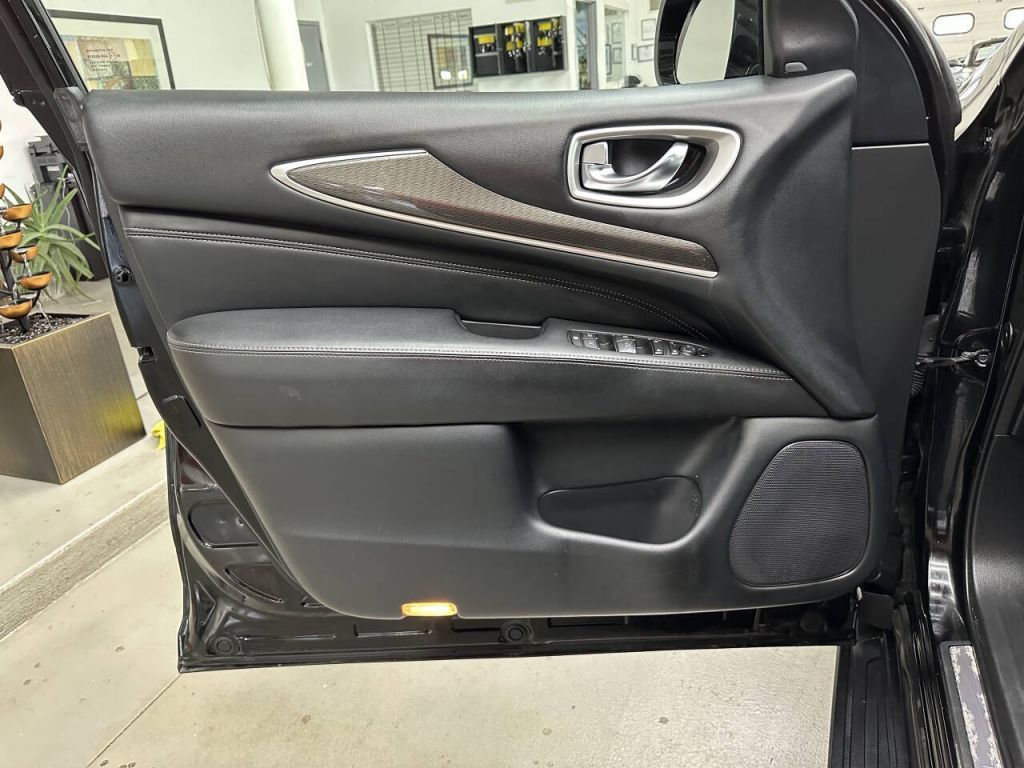 2020 INFINITI QX60