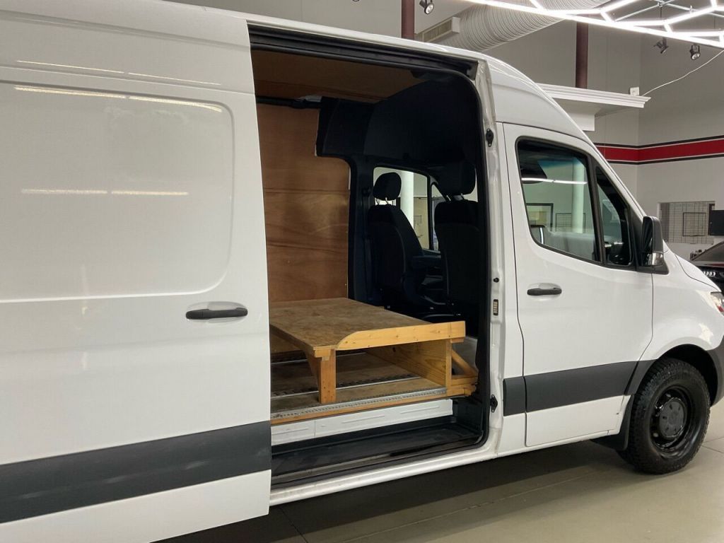 2020 Mercedes-Benz Sprinter Van