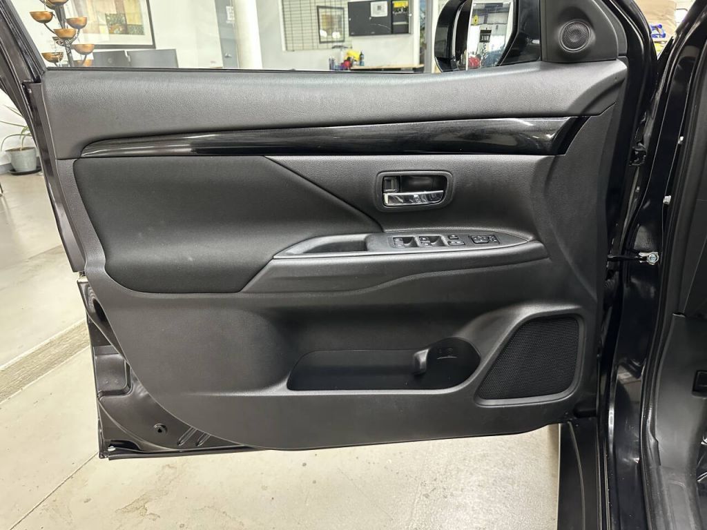 2020 Mitsubishi Outlander
