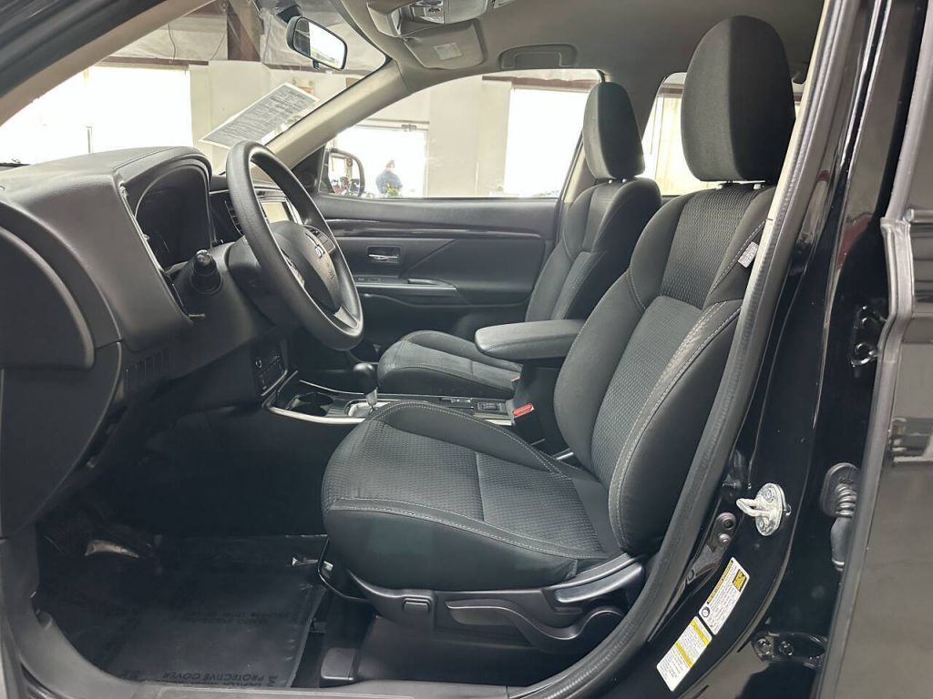 2020 Mitsubishi Outlander