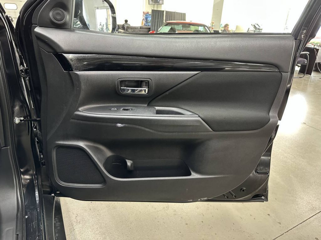 2020 Mitsubishi Outlander