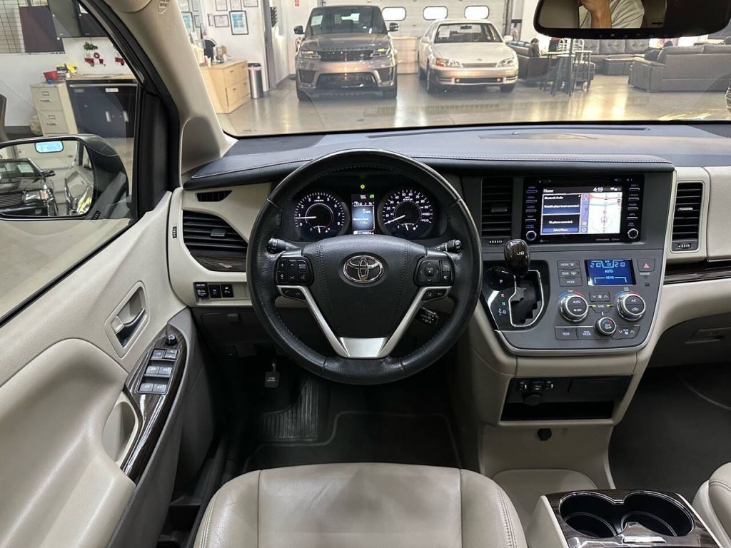 2020 Toyota Sienna