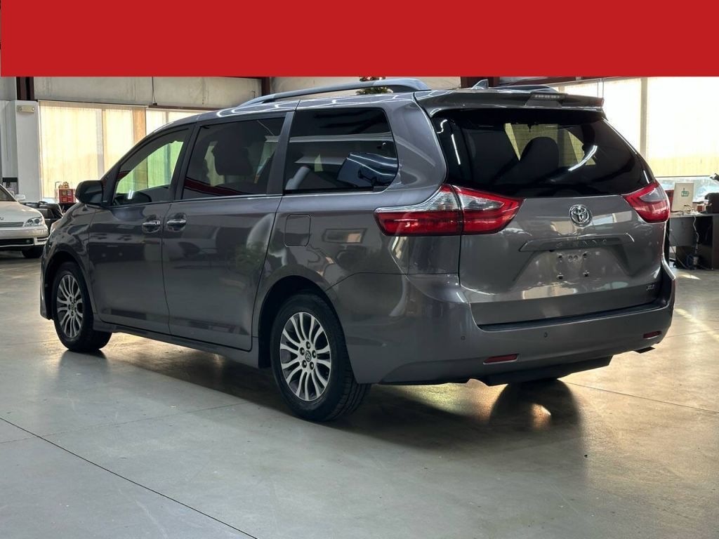 2020 Toyota Sienna