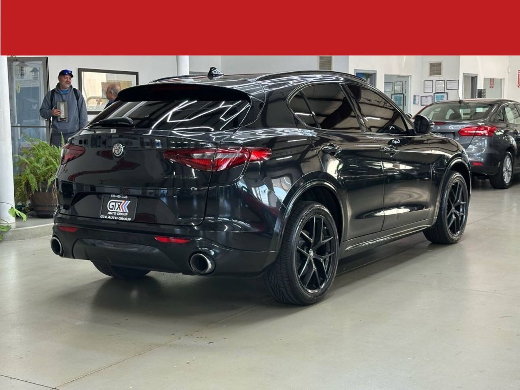 2021 Alfa Romeo Stelvio