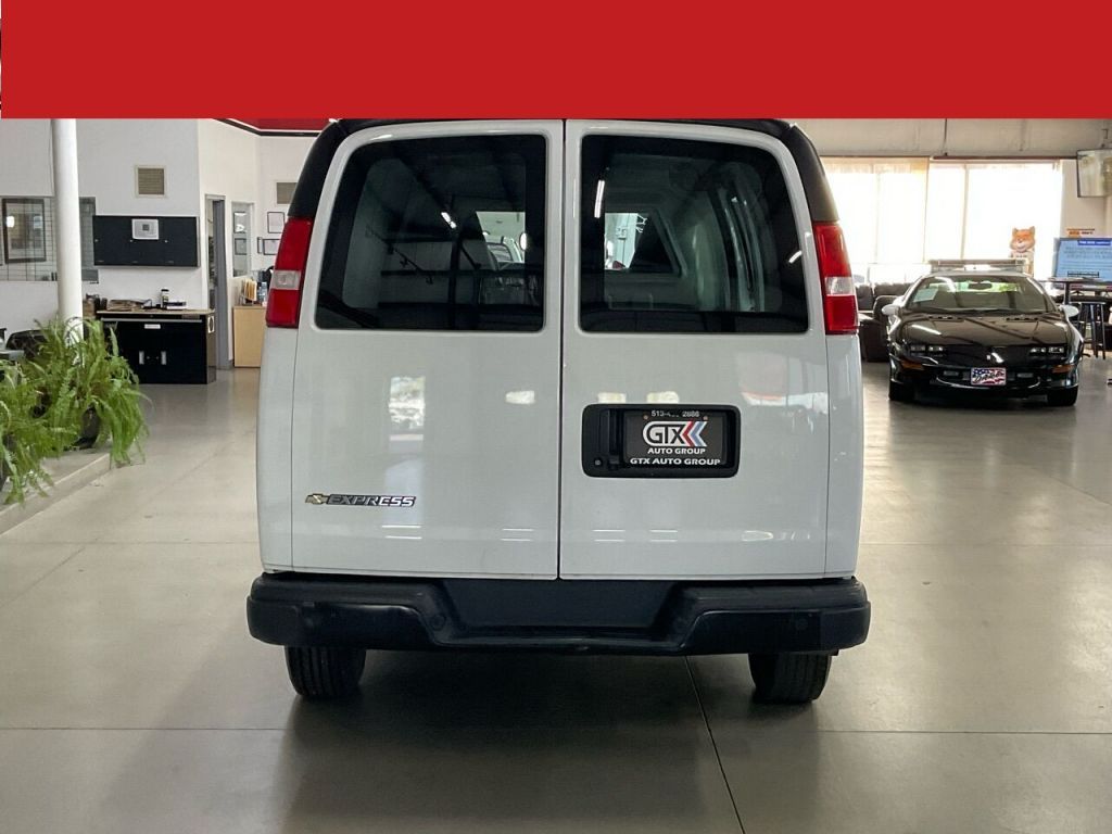 2021 Chevrolet Express Cargo Van