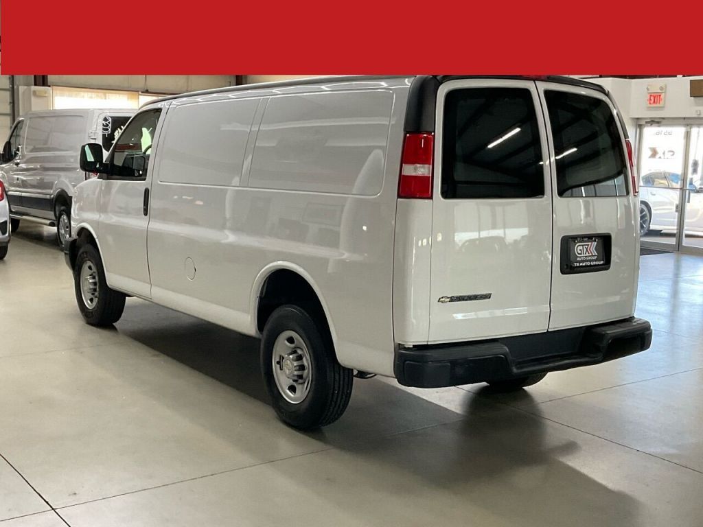 2021 Chevrolet Express Cargo Van