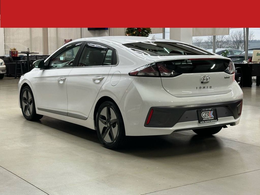 2021 Hyundai Ioniq Hybrid