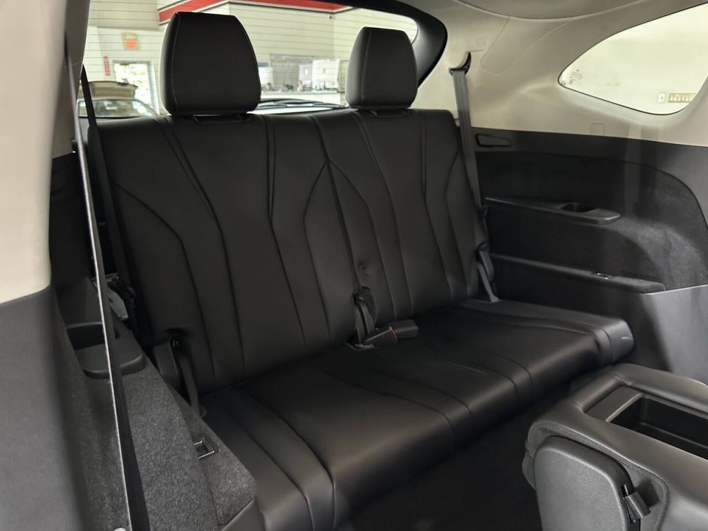 2022 Acura MDX
