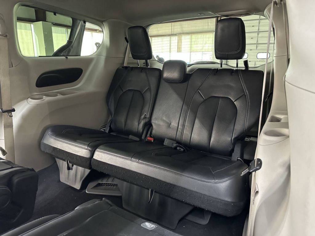 2022 Chrysler Pacifica