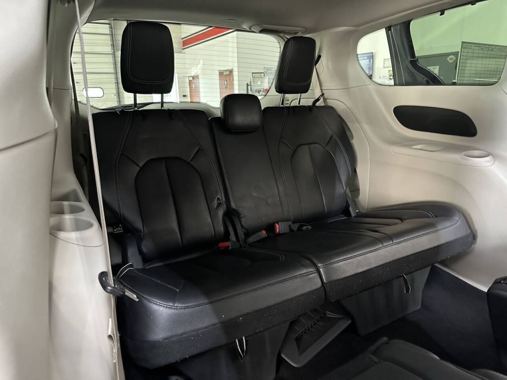 2022 Chrysler Pacifica