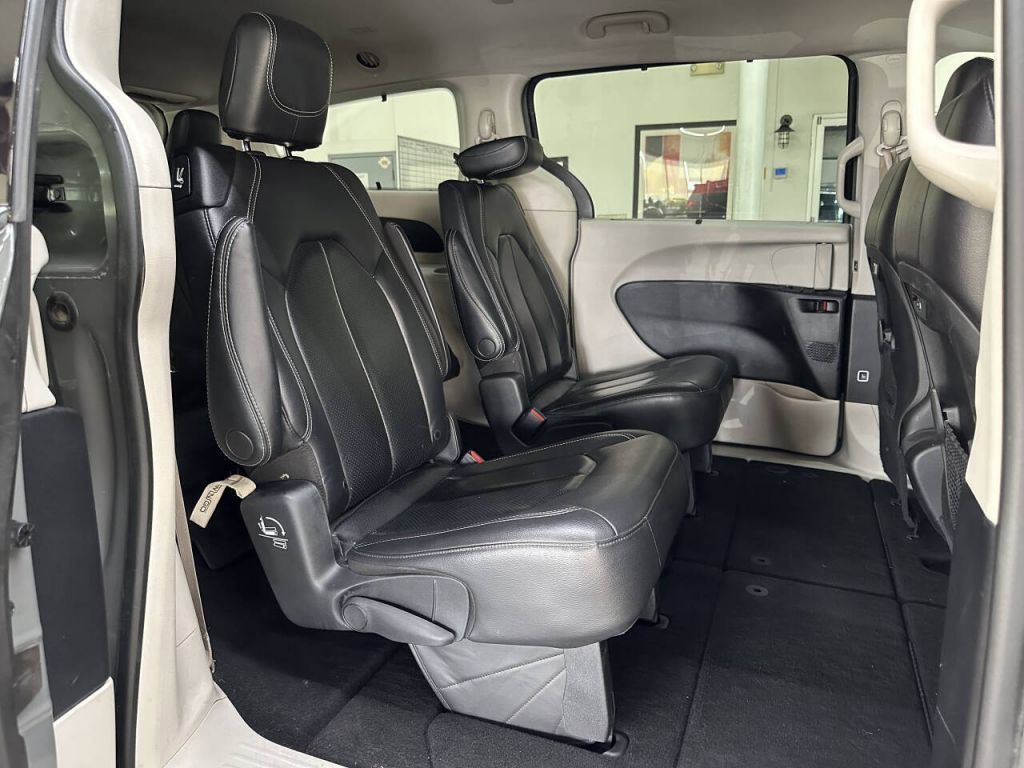 2022 Chrysler Pacifica