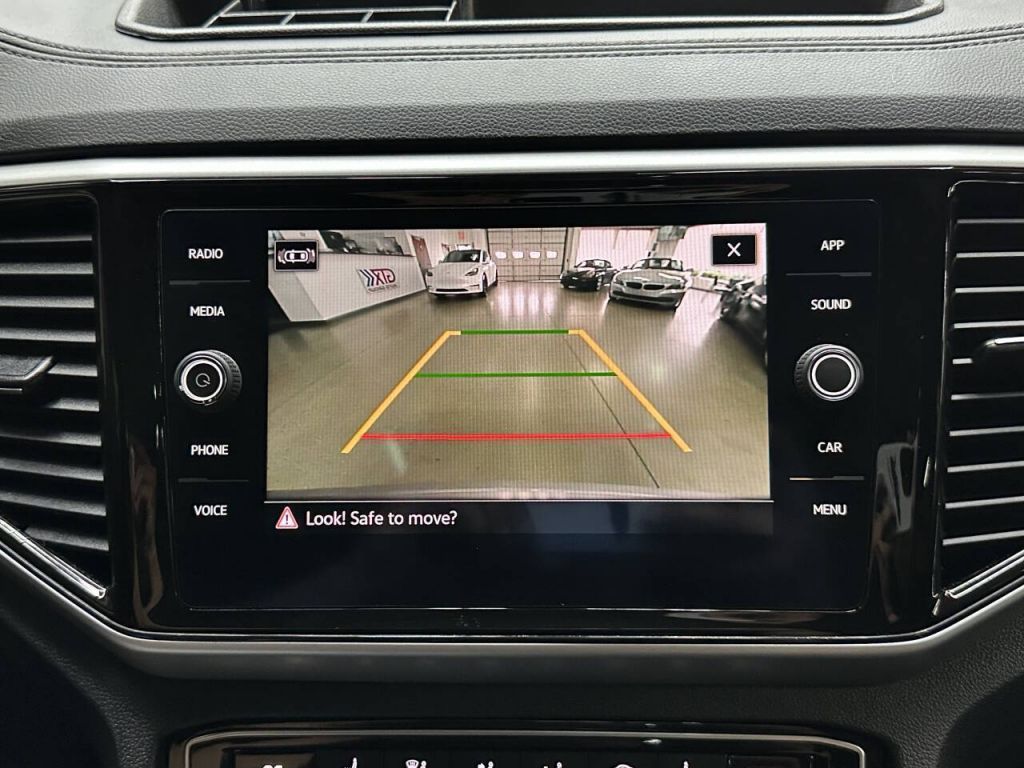 2022 Volkswagen Atlas Cross Sport
