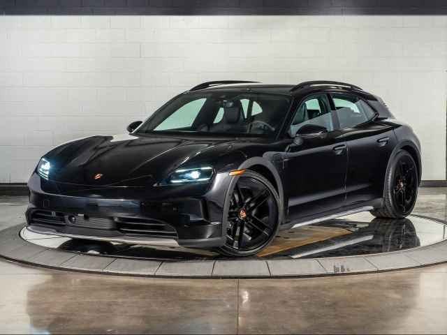 Porsche Taycan Cross Turismo