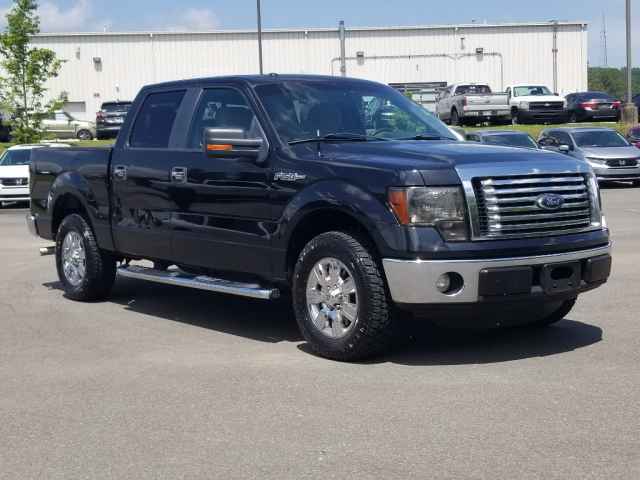 2018 GMC Sierra 3500HD 4WD Crew Cab 167.7" Denali, T201811A, Photo 1