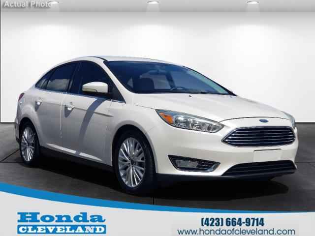 2014 Ford Focus 4-door Sedan SE, T251977, Photo 1