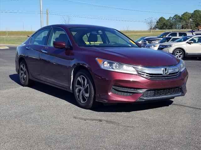 2017 Toyota Camry XLE Auto, T287072, Photo 1