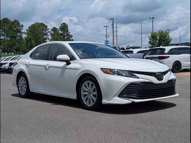 2021 Toyota Camry SE Auto (SE), T463010, Photo 1