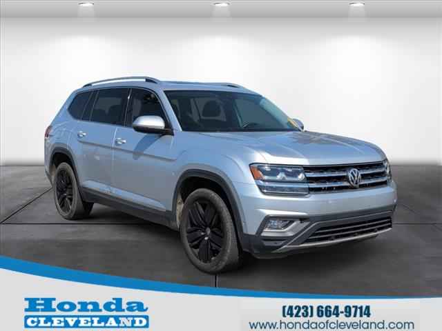 2016 Chevrolet Suburban 2WD 4-door 1500 LT, T180172, Photo 1