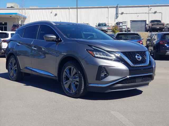 2023 Nissan Pathfinder SL 4WD, T223630, Photo 1