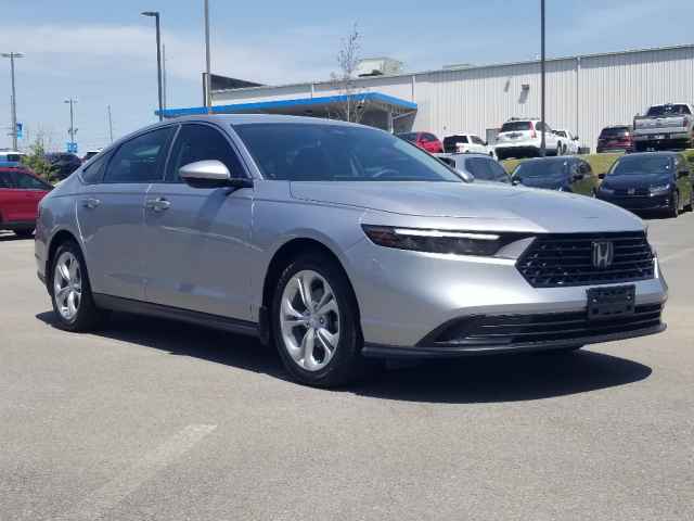 2023 Honda Accord Sedan LX CVT, T010647, Photo 1