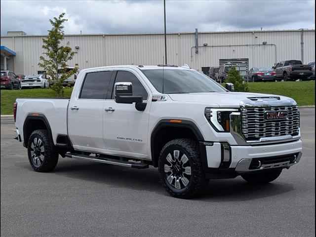 2024 Chevrolet Colorado 4WD Crew Cab LT, P221133, Photo 1