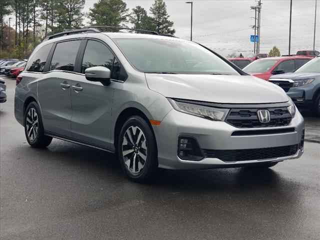 2022 Honda Odyssey Touring Auto, B047854, Photo 1