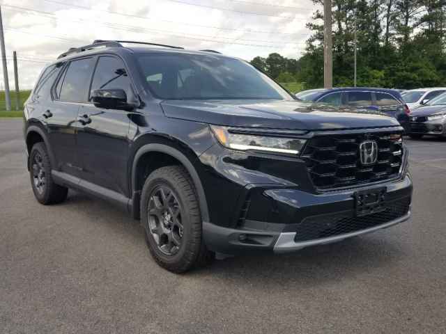 2025 Honda Pilot Black Edition AWD, T117844, Photo 1